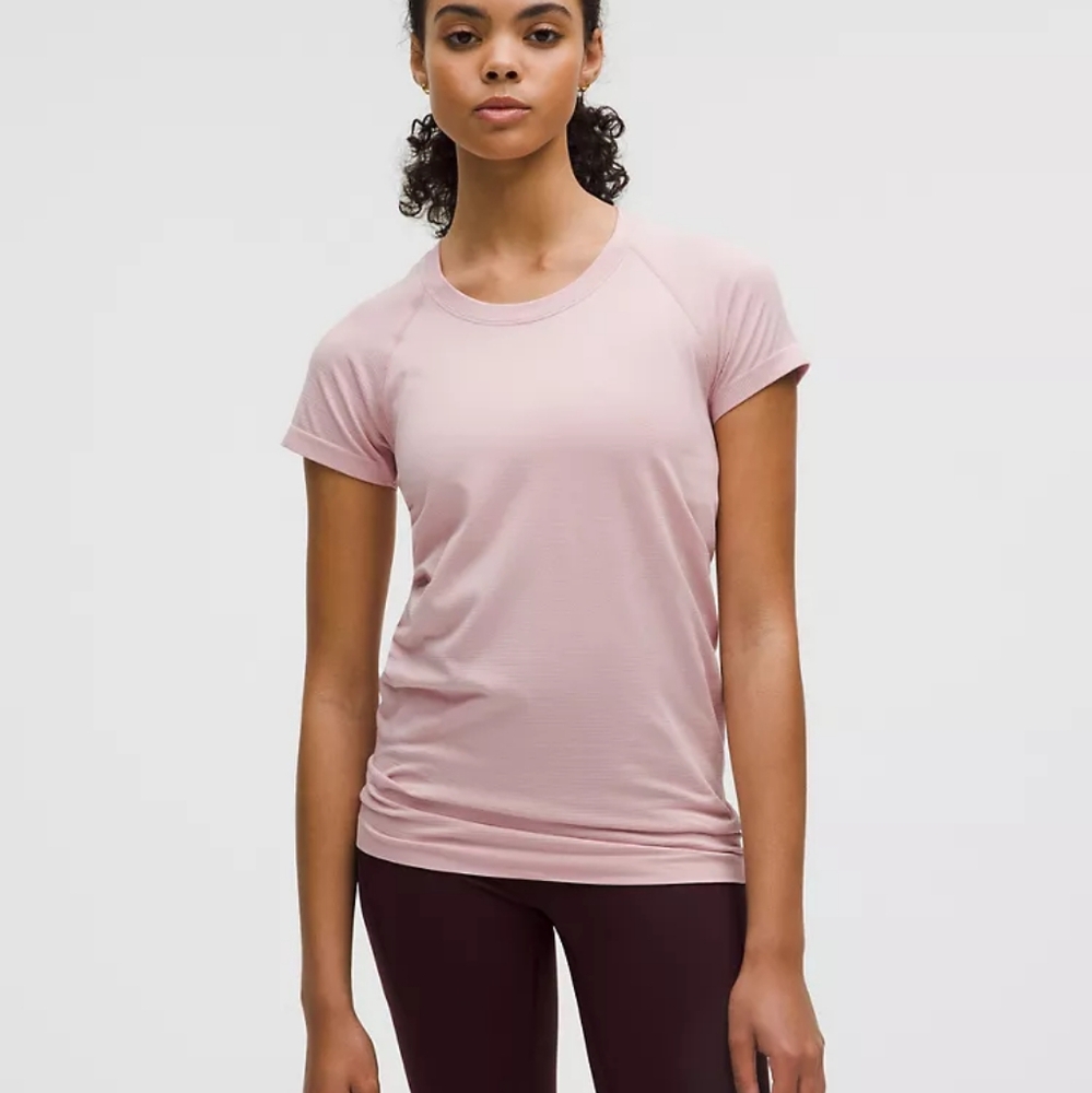 LULULEMON Dusty Rose Pink Swiftly Tech 2.0 Crew 8